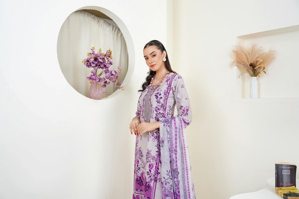 Explore stylish blue beret hats for every occasion