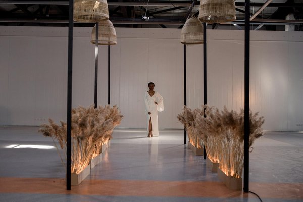 Top strategies to maintain your wool coat's shape: uncover premier storage options!